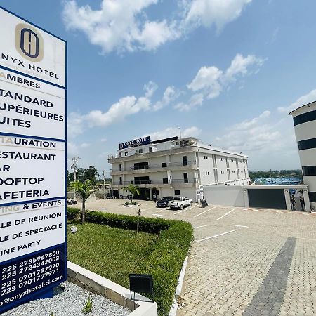 Onyx Hotel Yamoussoukro Eksteriør billede