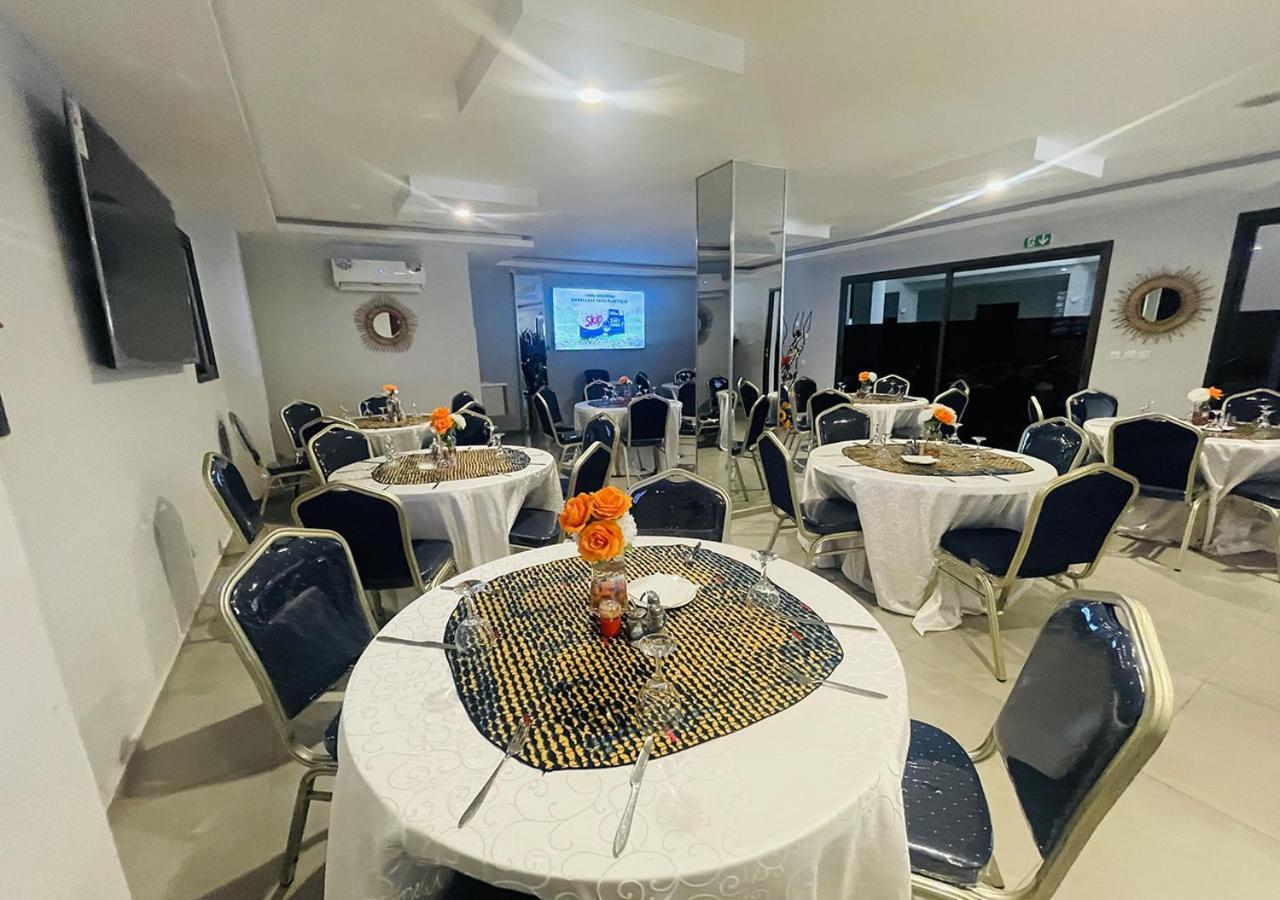 Onyx Hotel Yamoussoukro Eksteriør billede