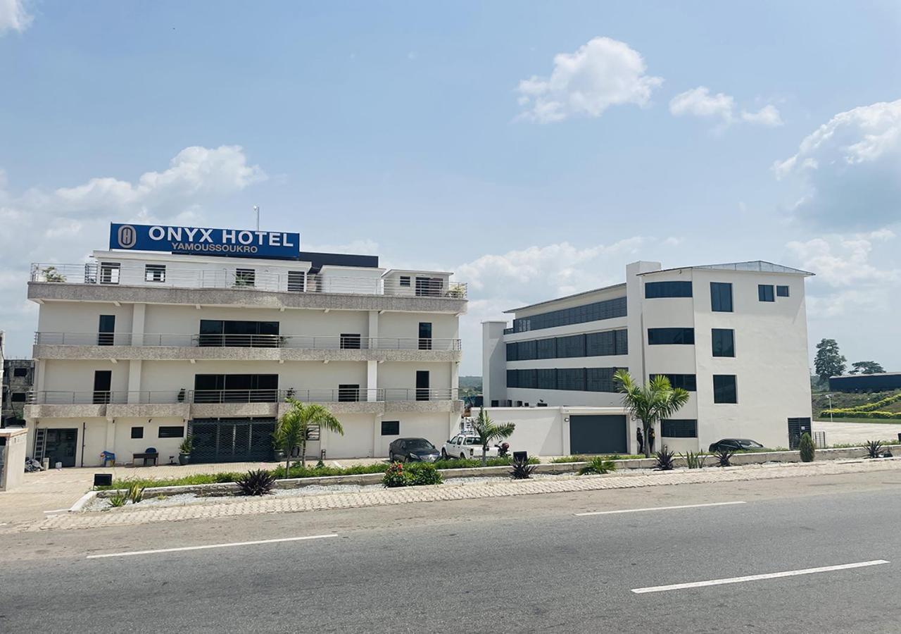Onyx Hotel Yamoussoukro Eksteriør billede