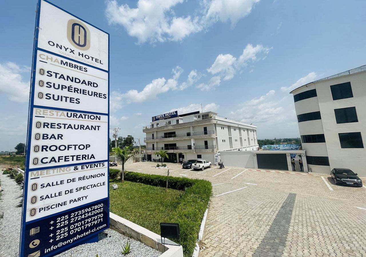 Onyx Hotel Yamoussoukro Eksteriør billede